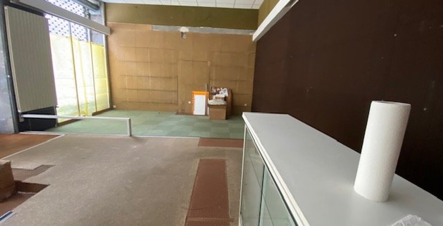 Local commercial — photo 1