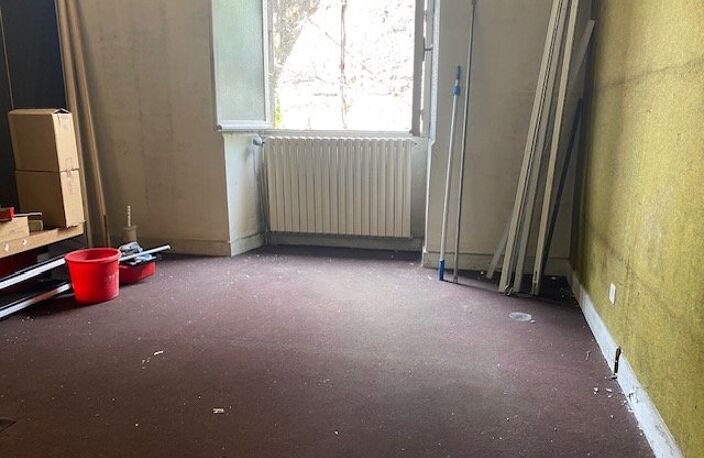 Local commercial — photo 3