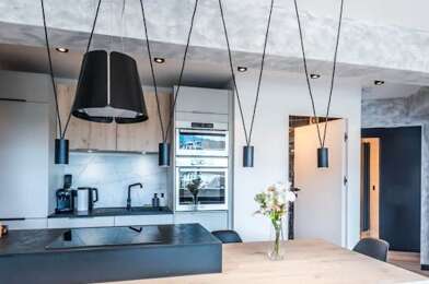 Appartement 4 pièces 389700 €