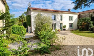 Maison 11 Pièces 284 m² à vendre à Saint-Même-les-Carrières (16720)