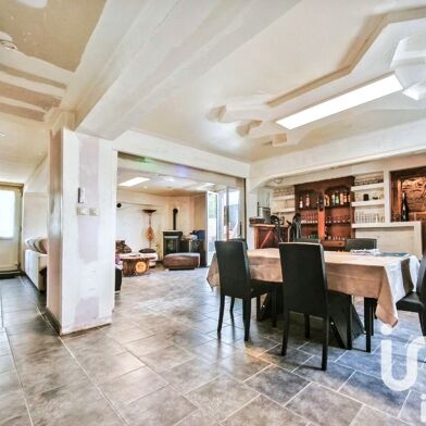 Maison 6 pièces 136000 €