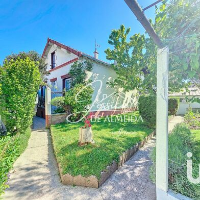 Maison 5 pièces 369500 €