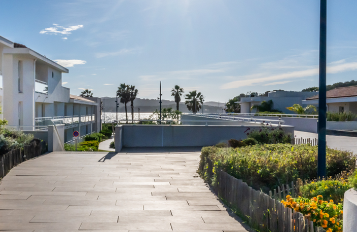 INVESTISSEMENT LMNP -  T2 SAINT MANDRIER SUR MER — photo 3
