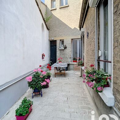 Immeuble  575000 €