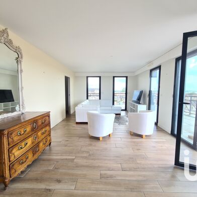 Appartement 5 pièces 694120 €