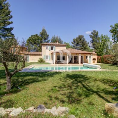 Maison 7 pièces 765000 €