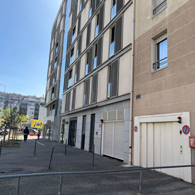 Garage  100 €