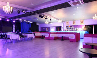 Commerce  1800 m² à vendre à Magneux-Haute-Rive (42600)