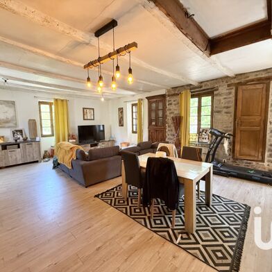 Maison 20 pièces 438500 €