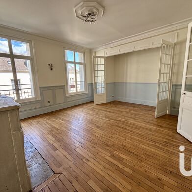 Appartement 4 pièces 1350 €