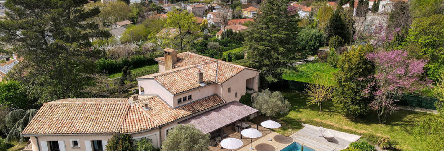 Maison 14 Pièces 400 m² à vendre à Aubenas (07200)