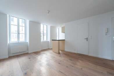 Appartement 2 pièces 278250 €