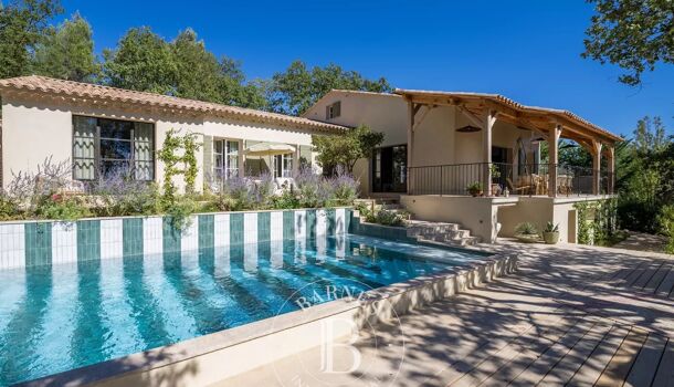 Propri&eacute;t&eacute; 8 pièces  à vendre Lourmarin 84160