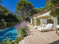 LOURMARIN – PROPRIÉTÉ RÉNOVÉE DE 220 M² – 5 CHAMBRES – PISCINE – — photo 2