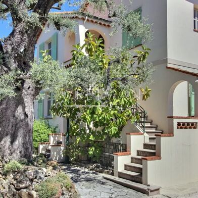 Maison 5 pièces 1050000 €