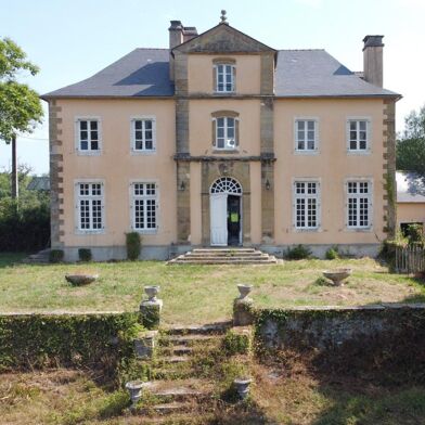 Maison 9 pièces 475000 €