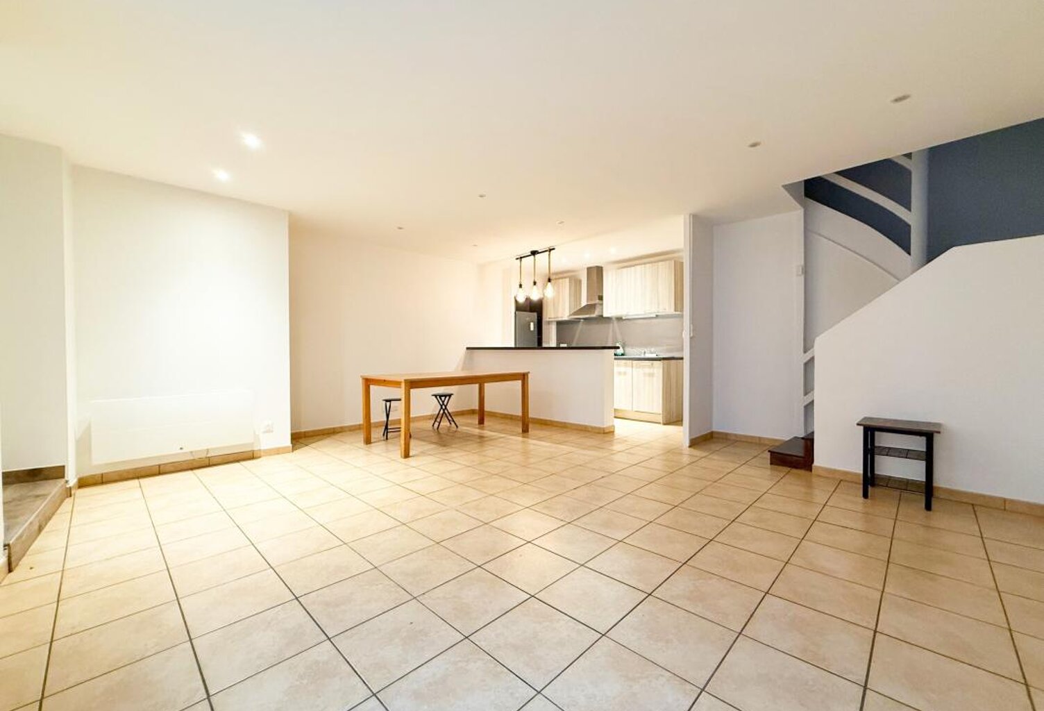 CALUIRE CREPIEUX - 99 Route de Strasbourg - Appartement T3 me... — photo 1