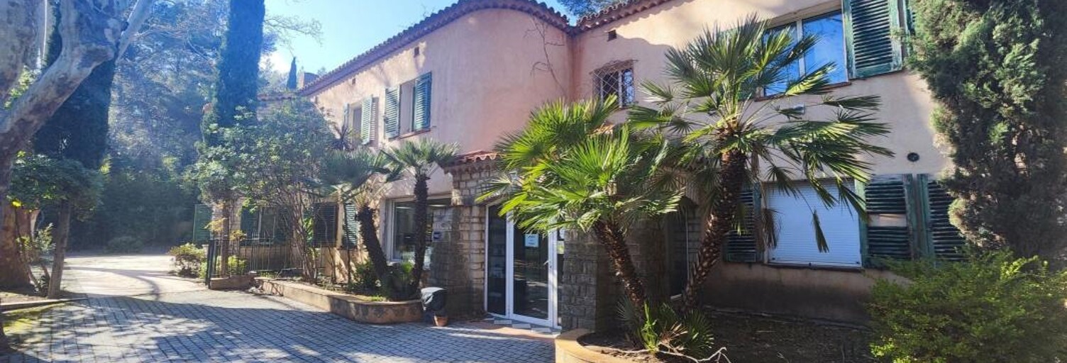 Maison 14 Pièces 500 m² à vendre à Sanary-sur-Mer (83110)