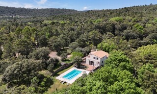 Maison 5 Pièces 120 m² à vendre à Ampus (83111)