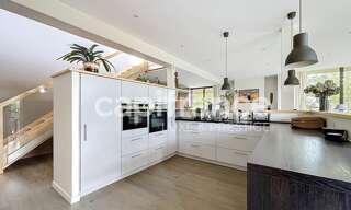Maison 6 Pièces 232 m² à vendre à Saint-Cyr-sur-Loire (37540)