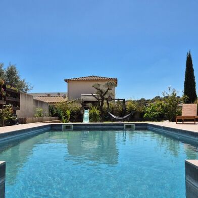 Maison 5 pièces 421000 €