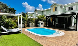 Maison 3 Pièces 80 m² à vendre à Les Trois-Îlets (97229)