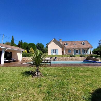 Maison 7 pièces 456000 €