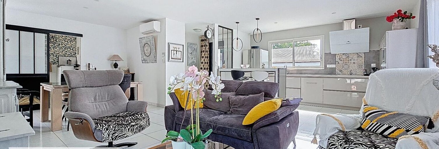 Maison 5 Pièces 104 m² à vendre à Étaules (17750)