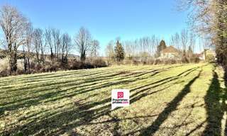 Terrain  3187 m² à vendre à Saint-Pierre-le-Chastel (63230)