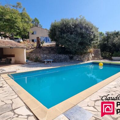 Maison 10 pièces 890000 €