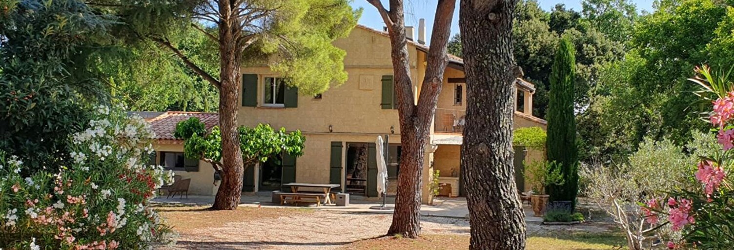 Maison 7 Pièces 260 m² à vendre à Uzès (30700)