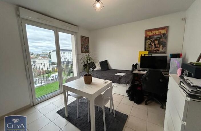 Vente appartement 1 pièce 21 m² Cenon (33150) — photo 2