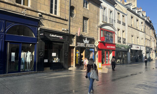 Commerce  50 m² à louer à Dijon (21000)