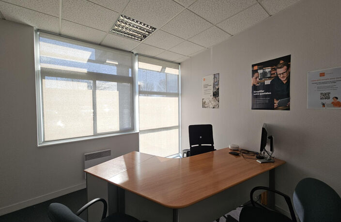 BUREAUX A VENDRE ANGERS NORD — photo 2