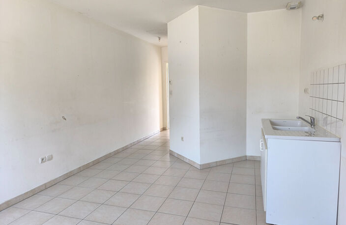A vendre maison N°2 mitoyenne 34 m² avec jardinet à Libourne — photo 3