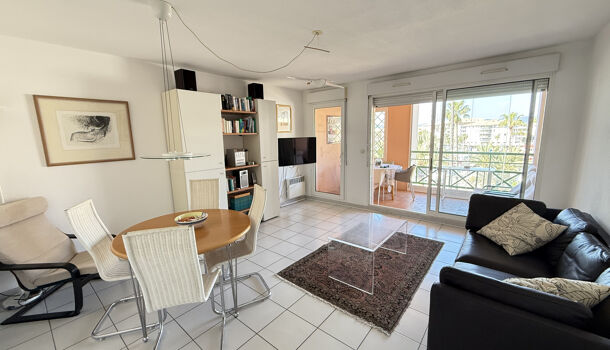 Appartement 3 pièces  à vendre Fréjus 83600