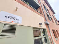 VENDU - Centre ville Appartement type 2 de 43m² avec garage fermé privatif et grande Terrasse — photo 2