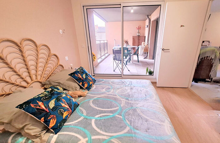 VENDU - Centre ville Appartement type 2 de 43m² avec garage fermé privatif et grande Terrasse — photo 3