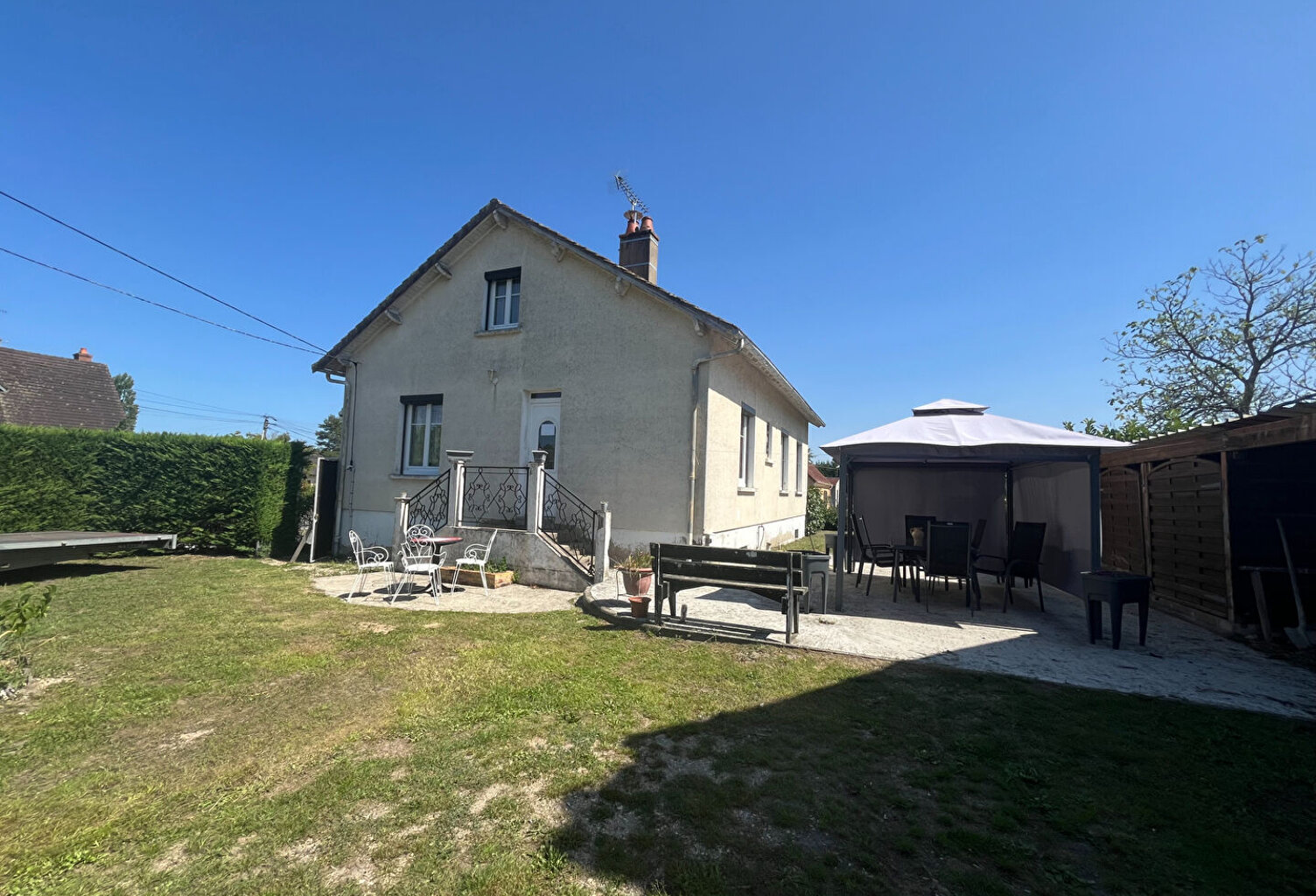 Maison Brinon Sur Sauldre 5 pièce(s) 112 m2 — photo 1
