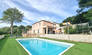 Maison 4 Pièces 135 m² à vendre à Vallauris (06220)