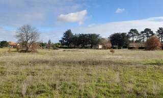 Terrain  1554 m² à vendre à Saint-Médard-de-Mussidan (24400)