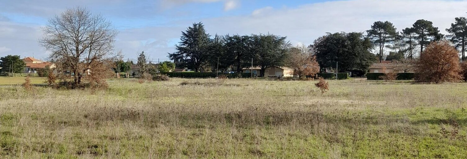 Terrain  1554 m² à vendre à Saint-Médard-de-Mussidan (24400)