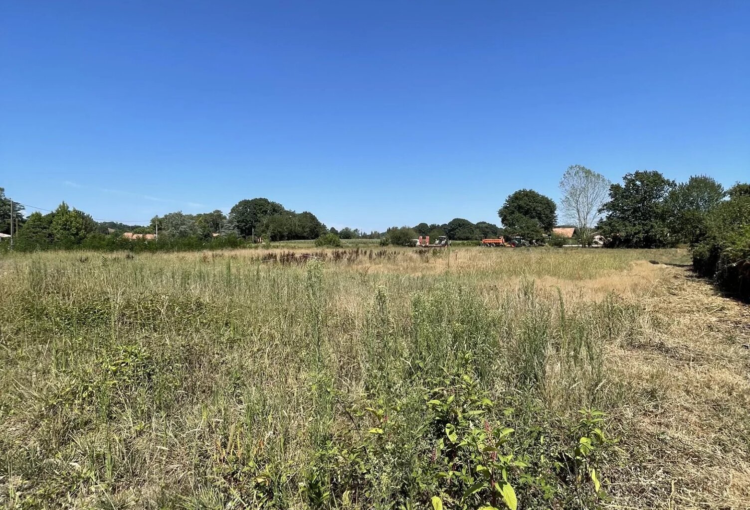 Terrain constructible 1231m² — photo 1