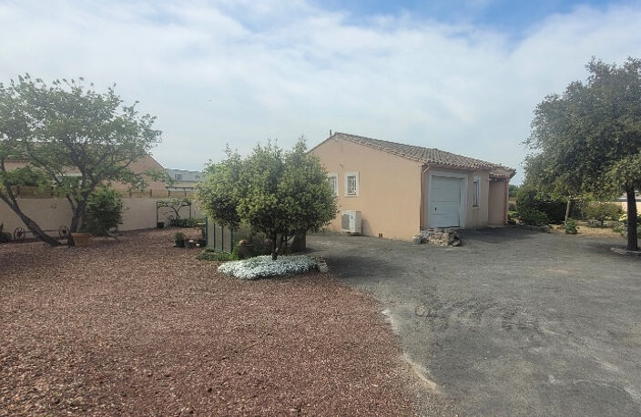 VILLA — photo 4