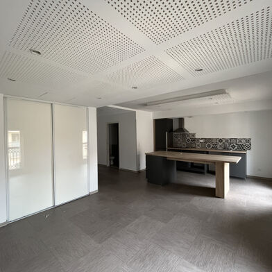 Appartement 3 pièces 680 €