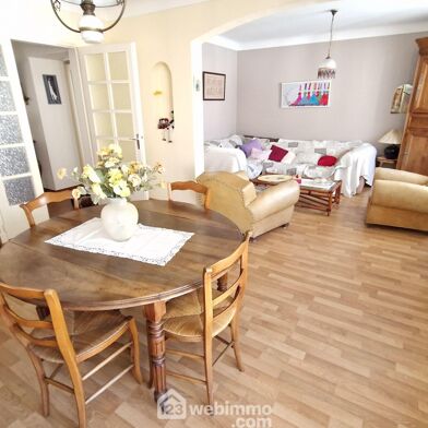 Appartement 3 pièces 131000 €