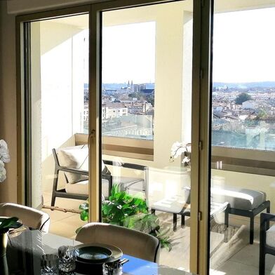 Appartement 4 pièces 574000 €