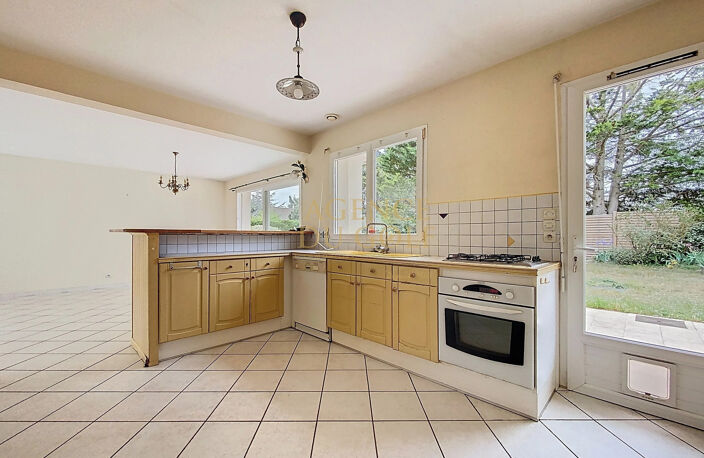 SECTEUR RESIDENTIEL DE STELLA PLAGE VILLA 5 CH DOUBLE GARAGE — photo 3