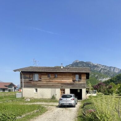 Maison 4 pièces 369000 €