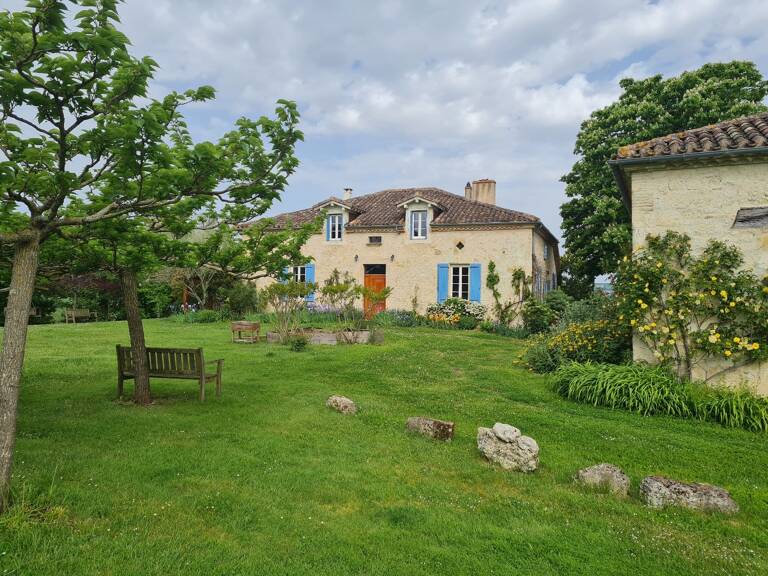 Maison — photo 1